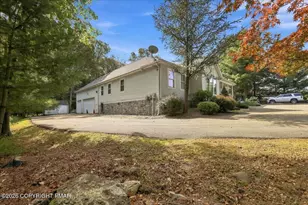 126 Estate Dr, East Stroudsburg, PA 18301 - Photo 35