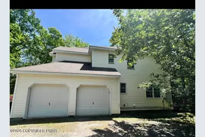  118 Country Club Drive Drive, Hawley, PA 18428 - Photo 3