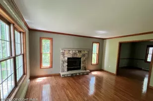118 Country Club Dr Dr, Hawley, PA 18428 - Photo 7