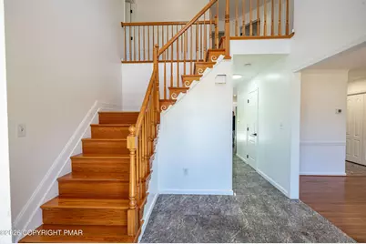  932 Pennsylvania Street, Whitehall, PA 18052 - Photo 5