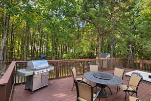 416 Mountain Top Lake Rd, Long Pond, PA 18334 - Photo 25