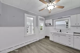 108 S 4th St, Frackville, PA 17931 - Photo 11