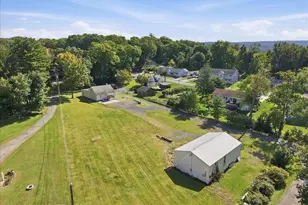 111 Old Independence Ln, East Stroudsburg, PA 18301 - Photo 1