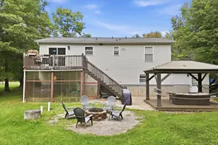 1216 Glade Dr, Long Pond, PA 18334 - Photo 57