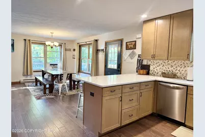  155 Teddyuscung Trail, Albrightsville, PA 18210 - Photo 9