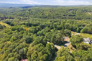 6105 Braintree Dr, Bushkill, PA 18324 - Photo 45