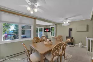 98 Skye Dr, Lake Harmony, PA 18624 - Photo 9