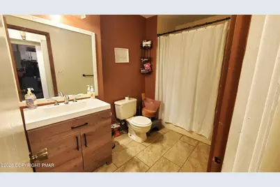  206 Falls Circle, Bushkill, PA 18324 - Photo 7