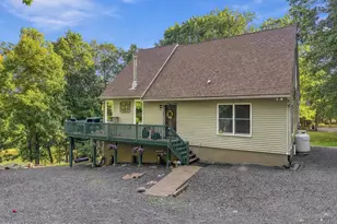 161 Lakewood Dr, Dingmans Ferry, PA 18328 - Photo 11