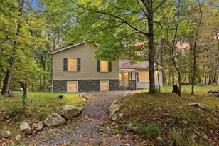 2148 Vista Cir, East Stroudsburg, PA 18302 - Photo 3
