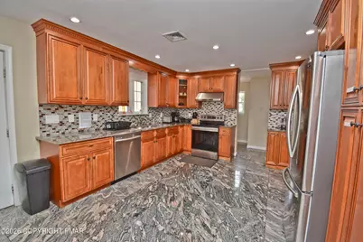  202 Stacia Way, Saylorsburg, PA 18353 - Photo 11