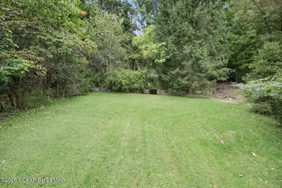  810 Center Avenue, Jim Thorpe, PA 18229 - Photo 5