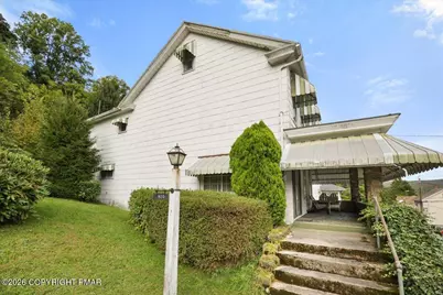  810 Center Avenue, Jim Thorpe, PA 18229 - Photo 7