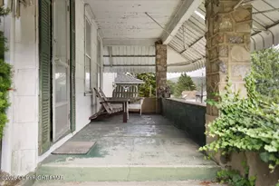 810 Center Ave, Jim Thorpe, PA 18229 - Photo 9