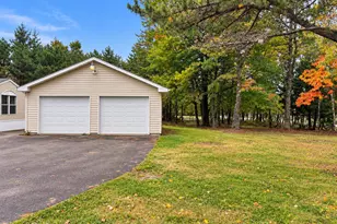 227 Flame Dr, Blakeslee, PA 18610 - Photo 3