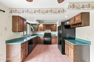 139 Hutson Hill, East Stroudsburg, PA 18302 - Photo 9