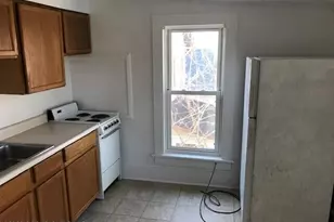 556 N 5th St, Stroudsburg, PA 18360 - Photo 3