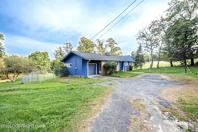  2254 Chipperfield Drive, East Stroudsburg, PA 18301 - Photo 45
