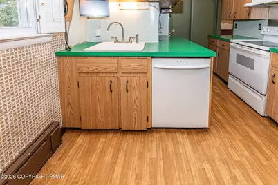  2254 Chipperfield Drive, East Stroudsburg, PA 18301 - Photo 5