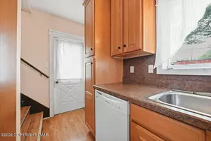 127 Broad St, Stroudsburg, PA 18360 - Photo 15