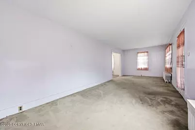  127 Broad Street, Stroudsburg, PA 18360 - Photo 7