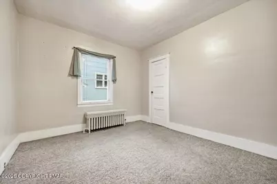  127 Broad Street, Stroudsburg, PA 18360 - Photo 21