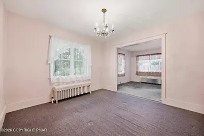  127 Broad Street, Stroudsburg, PA 18360 - Photo 9