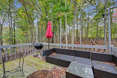  9868 Deerwood Drive, Tobyhanna, PA 18466 - Photo 37