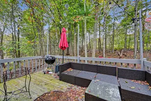 9868 Deerwood Dr, Tobyhanna, PA 18466 - Photo 37