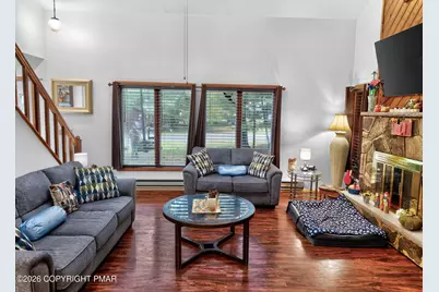  110 Hyland Drive, East Stroudsburg, PA 18301 - Photo 5