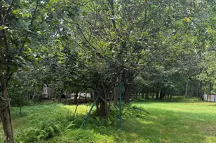 305 Papoose Dr, East Stroudsburg, PA 18302 - Photo 23