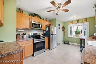  218 Effort Village Drive, Effort, PA 18330 - Photo 35