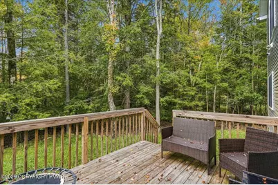  425 Scotch Pine Drive, Pocono Summit, PA 18346 - Photo 5