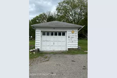  104 Smith Street, East Stroudsburg, PA 18301 - Photo 3