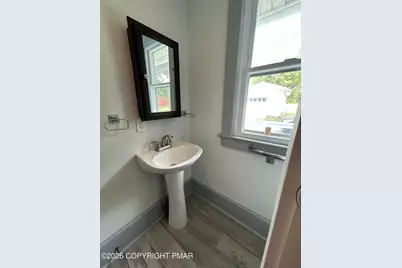  104 Smith Street, East Stroudsburg, PA 18301 - Photo 13