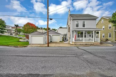  215 Willing Street, Llewellyn, PA 17944 - Photo 33