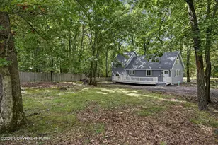 348 Carnation Rd, East Stroudsburg, PA 18302 - Photo 27