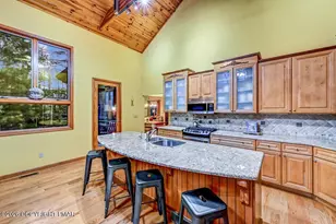 1111 Bear Track Trail, Pocono Pines, PA 18350 - Photo 7