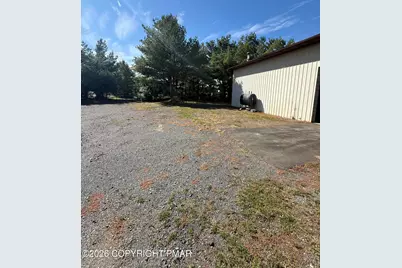  1546 U.S. 209 #4, Brodheadsville, PA 18322 - Photo 19