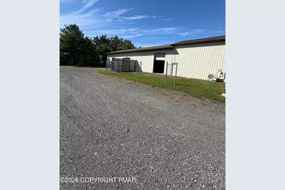  1546 U.S. 209 #4, Brodheadsville, PA 18322 - Photo 17