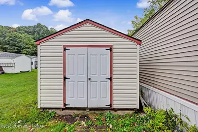  338 Upper Pmhe Drive, East Stroudsburg, PA 18302 - Photo 35