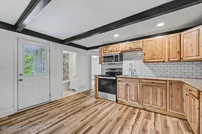  108 Hartman Lane, Effort, PA 18330 - Photo 11