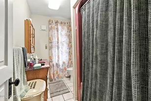 1521 Washington Ave, Northampton Township, PA 18067 - Photo 23