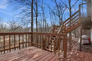 109 Saunders Dr, Bushkill, PA 18324 - Photo 3