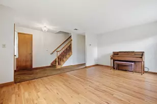 233 Treeline Dr, Pen Argyl, PA 18072 - Photo 5