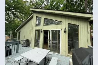  322 Brentwood Drive, Bushkill, PA 18324 - Photo 5
