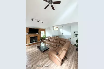  322 Brentwood Drive, Bushkill, PA 18324 - Photo 15