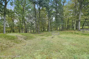 258 Clubhouse Dr, East Stroudsburg, PA 18302 - Photo 47