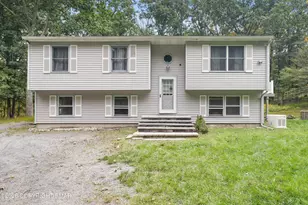 258 Clubhouse Dr, East Stroudsburg, PA 18302 - Photo 1