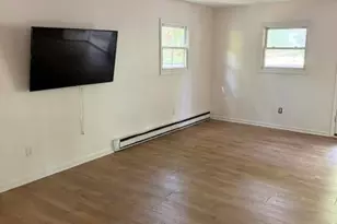 3217 Woodchip Ln, East Stroudsburg, PA 18301 - Photo 5